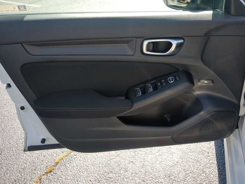 Used 2024 Honda Civic Sport image 11