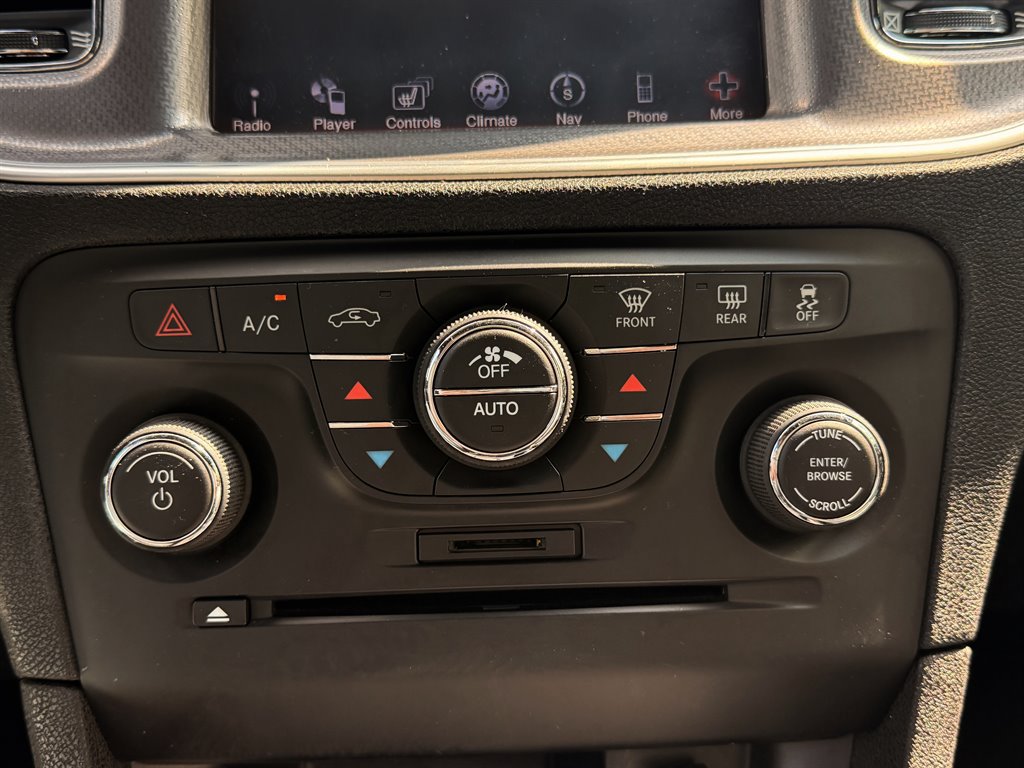 Used 2011 Dodge Charger R/T RWD image 19