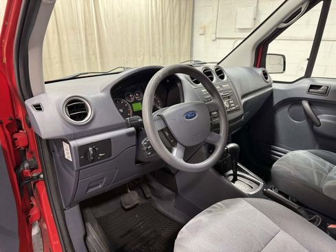 Used 2010 Ford Transit Connect XLT image 10