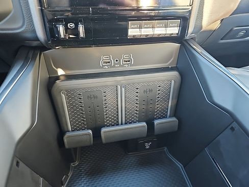 New 2026 RAM 3500 Laramie image 10