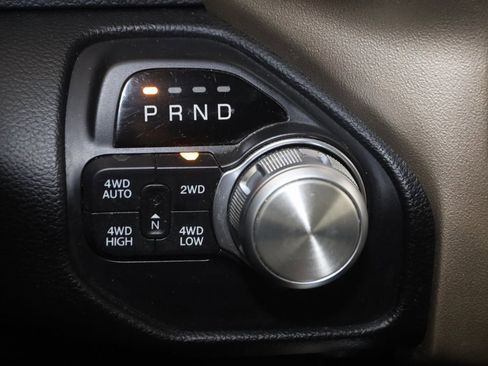 Used 2019 RAM 1500 Laramie image 7