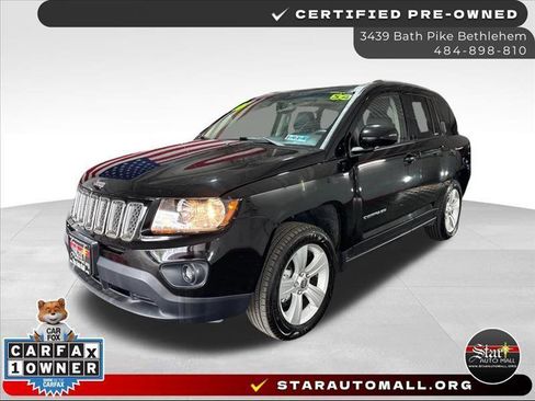 Used 2016 Jeep Compass Latitude AWD/4WD image 1