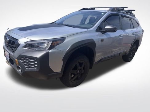 Used 2025 Subaru Outback Wilderness AWD/4WD image 2