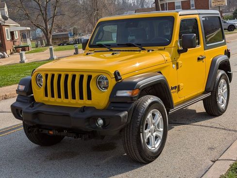 Used 2021 Jeep Wrangler Sport image 13