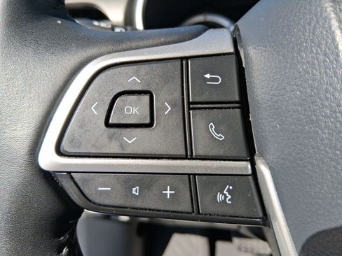 Used 2025 Toyota Highlander XLE AWD/4WD image 20