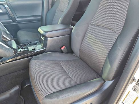 Used 2019 Toyota 4Runner TRD Off-Road image 17