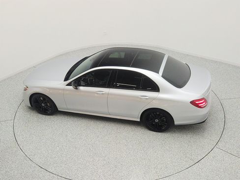 Used 2020 Mercedes-Benz E 450 4MATIC Sedan w/ Premium Package image 29