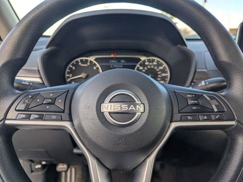 Used 2024 Nissan Altima 2.5 SV image 24