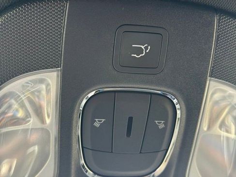 New 2026 Jeep Compass Latitude image 19