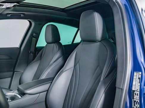 Used 2025 Maserati Grecale Modena image 21