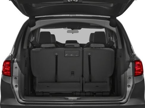 Used 2018 Honda Odyssey EX image 12