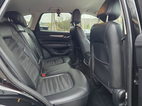 Used 2019 MAZDA CX-5 Touring image 17