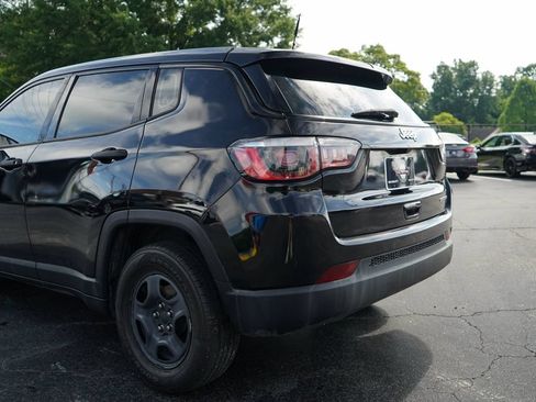 Used 2018 Jeep Compass Sport FWD image 19