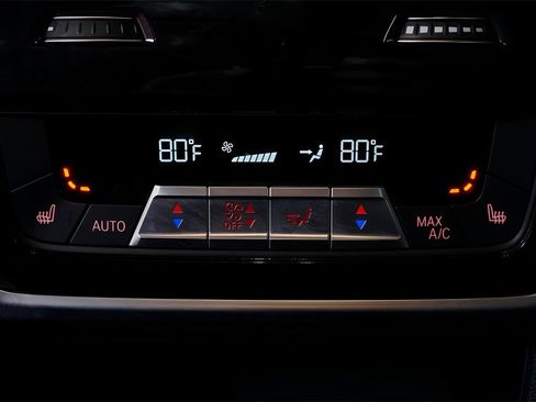 Used 2024 BMW X6 M60i image 64