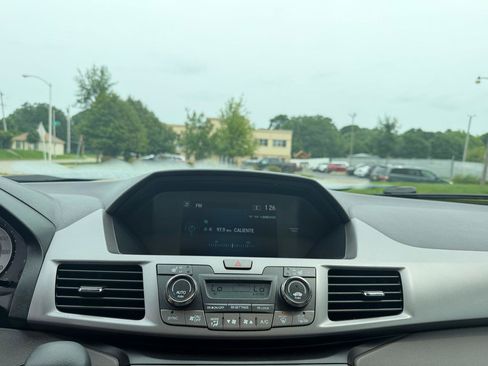 Used 2015 Honda Odyssey EX-L image 13
