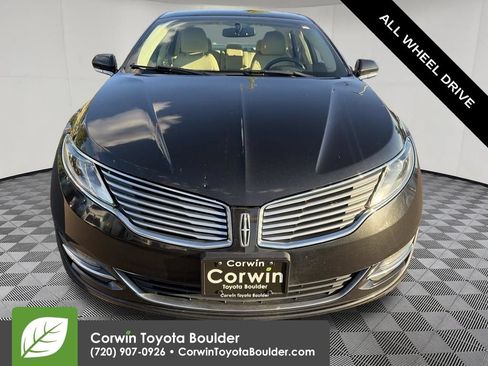 Used 2013 Lincoln MKZ AWD image 2