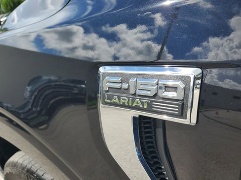 Used 2024 Ford F150 Lariat w/ FX4 Off-Road Package image 31