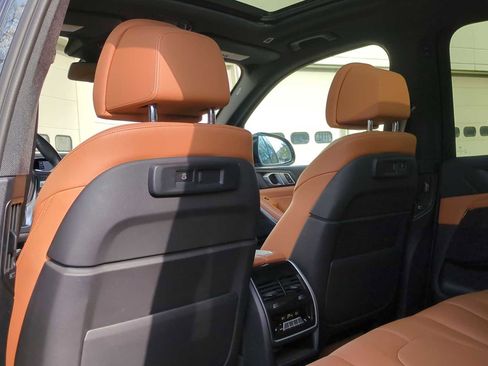 Certified 2022 BMW X5 xDrive40i image 18