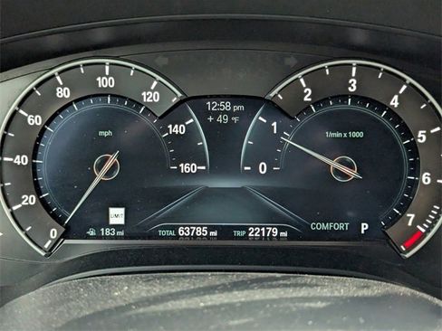 Used 2018 BMW 530i xDrive w/ Premium Package image 19