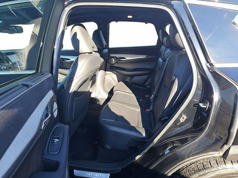 Used 2019 INFINITI QX50 Essential w/ Sensory Package AWD/4WD image 12