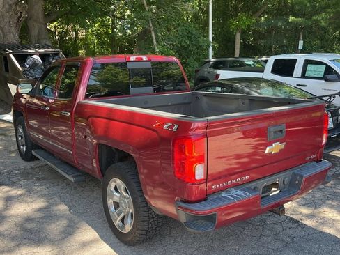 Used 2018 Chevrolet Silverado 1500 LTZ Z71 w/ LTZ Plus Package AWD/4WD image 6