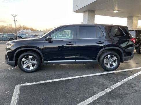 Used 2024 Honda Pilot EX-L image 8
