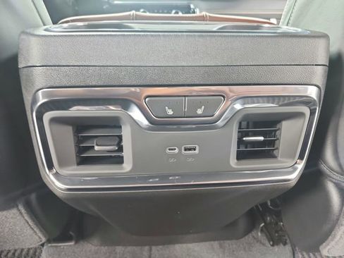 New 2026 GMC Sierra 2500 Denali Ultimate AWD/4WD image 38