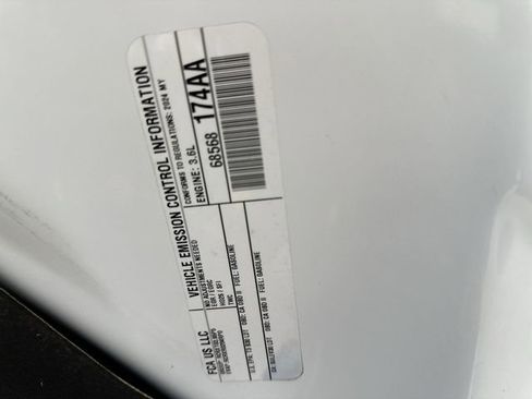Used 2024 Dodge Durango GT AWD/4WD image 34