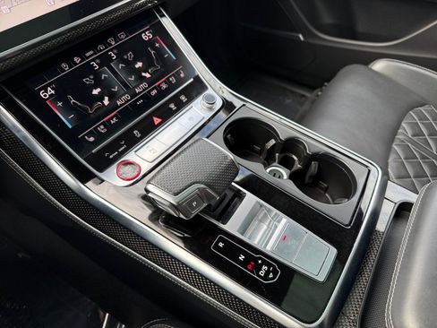 Used 2022 Audi SQ8 Prestige image 23