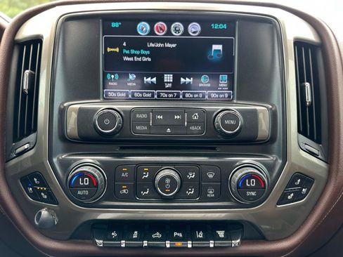 Used 2016 Chevrolet Silverado 3500 High Country w/ Duramax Plus Package AWD/4WD image 11