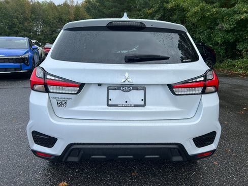 Used 2024 Mitsubishi Outlander Sport image 4