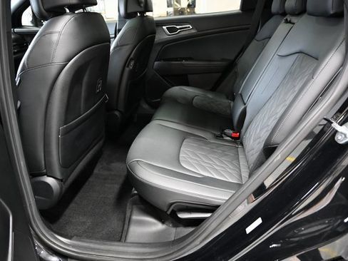 Used 2023 Kia Sportage X-Line w/ X-Line Premium Package image 11