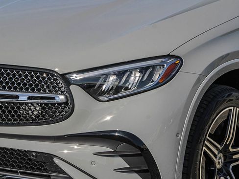 New 2026 Mercedes-Benz GLC 350e 4MATIC image 8