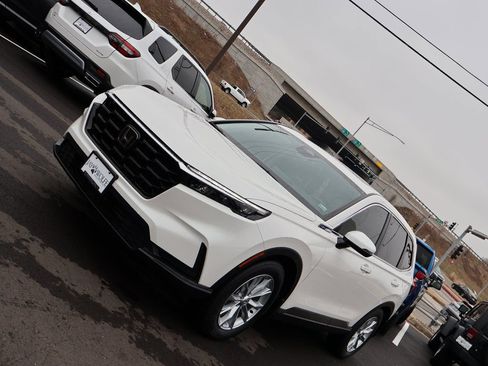 Certified 2025 Honda CR-V EX image 3