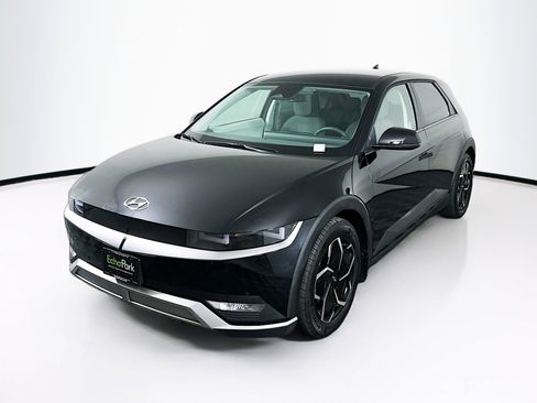 Used 2024 Hyundai Ioniq 5 SEL image 3