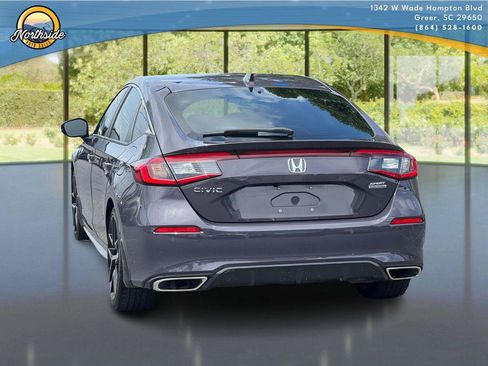 Used 2024 Honda Civic Sport Touring image 3