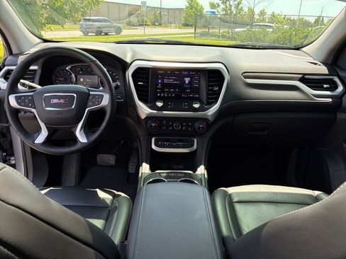 Used 2023 GMC Acadia SLT w/ Preferred Package FWD image 24