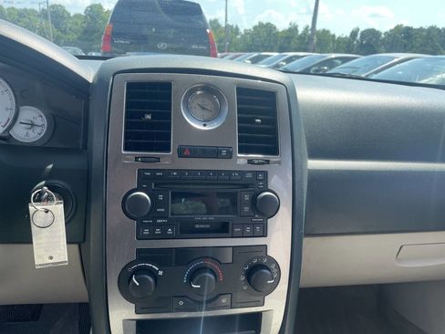 Used 2006 Chrysler 300 Touring w/ Sound Group image 11