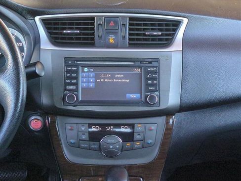 Used 2014 Nissan Sentra SL w/ Premium Package image 15