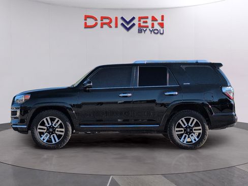 Used 2022 Toyota 4Runner Limited image 2