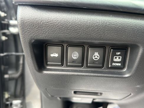 Used 2022 Nissan Maxima Platinum w/ Sport Mat Group image 24