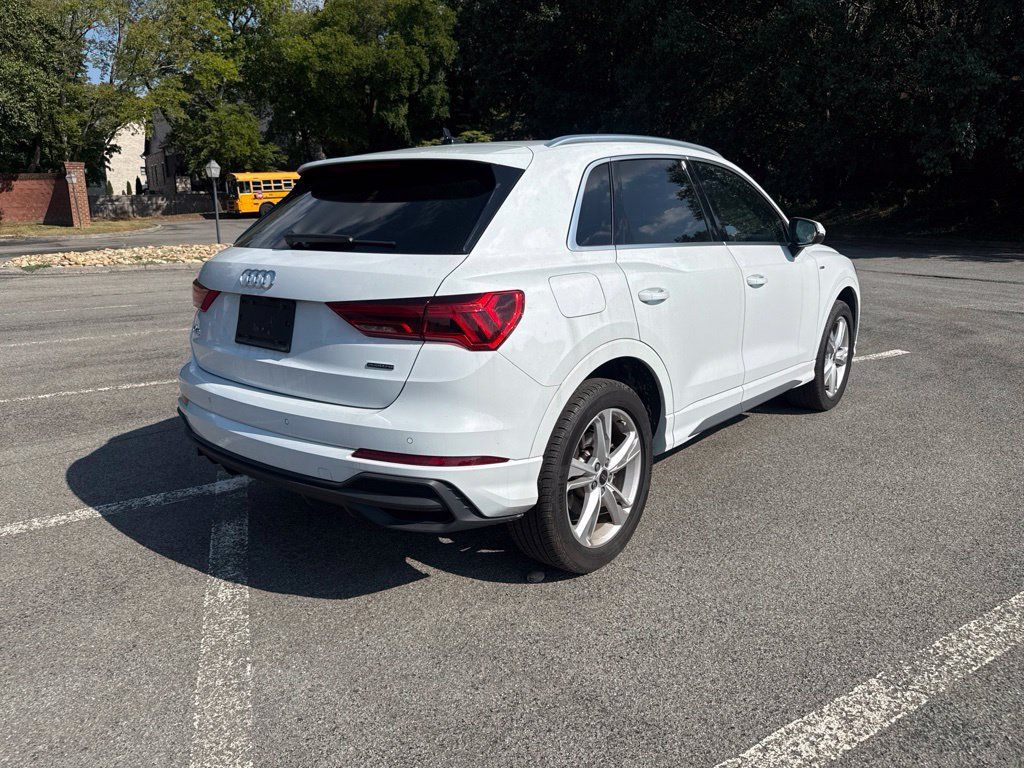 Used 2023 Audi Q3 2.0T Premium Plus w/ Premium Plus Package AWD/4WD image 6