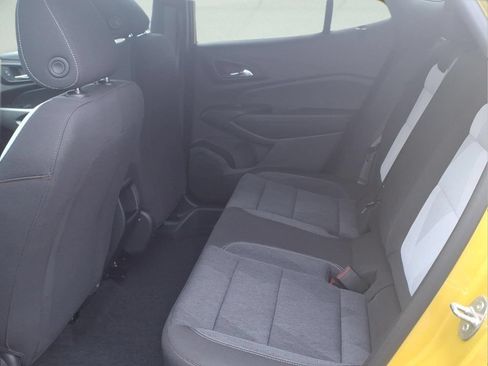 Used 2024 Chevrolet Trax RS w/ Driver Confidence Package FWD image 13