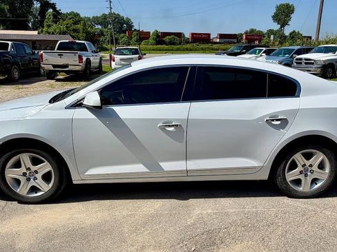 Used 2010 Buick LaCrosse CX FWD image 2