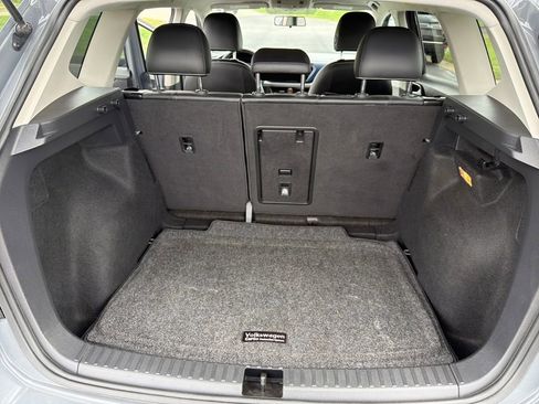 Used 2022 Volkswagen Taos SE image 23