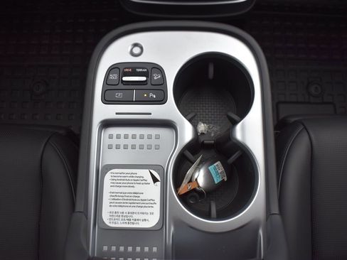 New 2026 Hyundai Ioniq 9 Calligraphy image 24