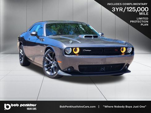 Used 2022 Dodge Challenger R/T Scat Pack w/ Shaker Package RWD image 1