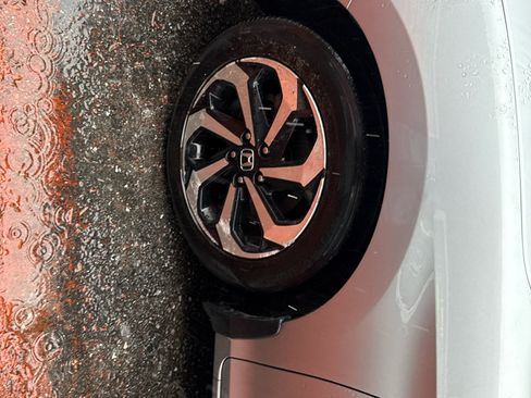 Used 2017 Honda Accord EX-L image 4