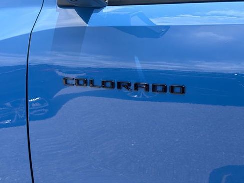 Used 2025 Chevrolet Colorado Trail Boss AWD/4WD image 11