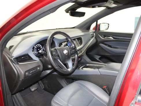 Used 2024 Buick Enclave Premium image 22